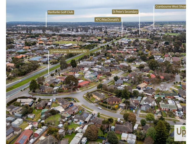 4 Valepark Crescent, Cranbourne VIC 3977