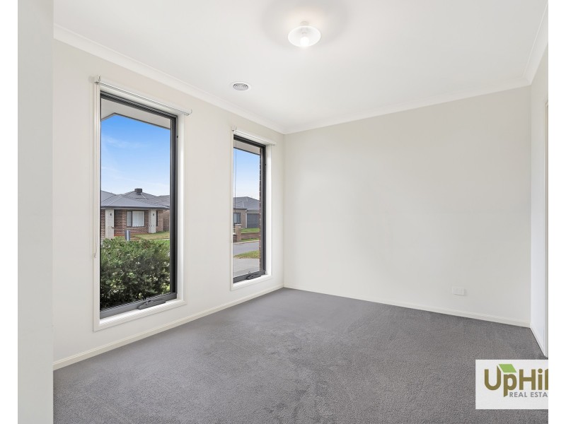 22 Kipling Drive, Officer VIC 3809
