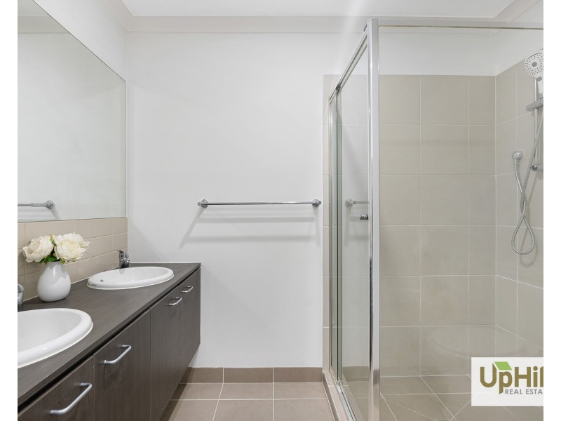 31 Pasadena Boulevard, Clyde VIC 3978