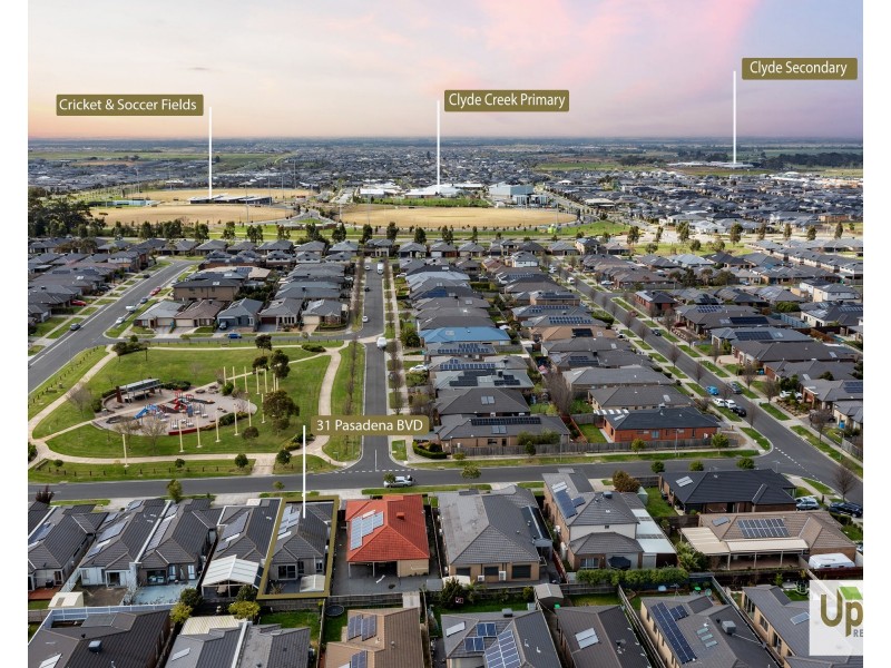 31 Pasadena Boulevard, Clyde VIC 3978