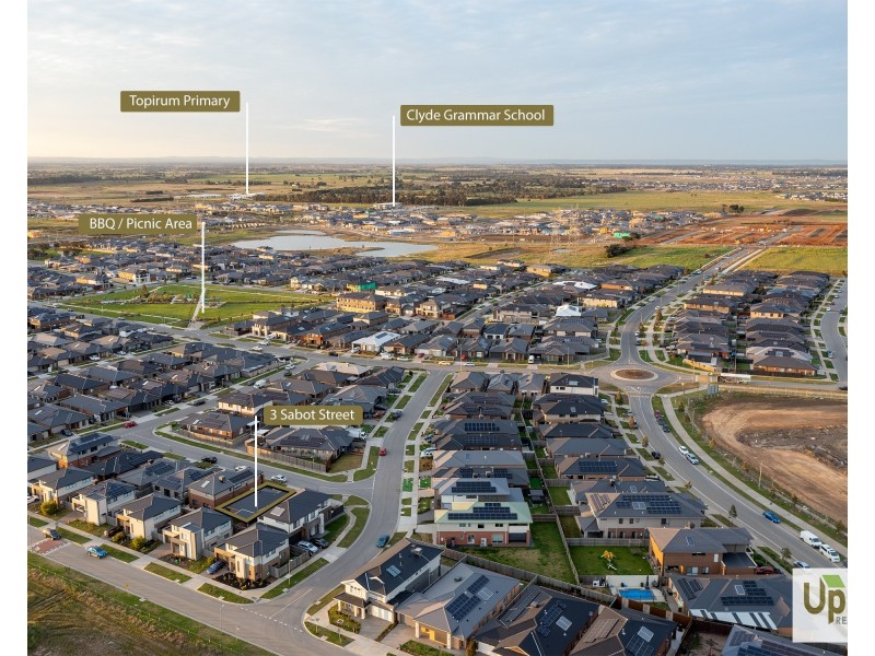 3 Sabot Street, Clyde North VIC 3978