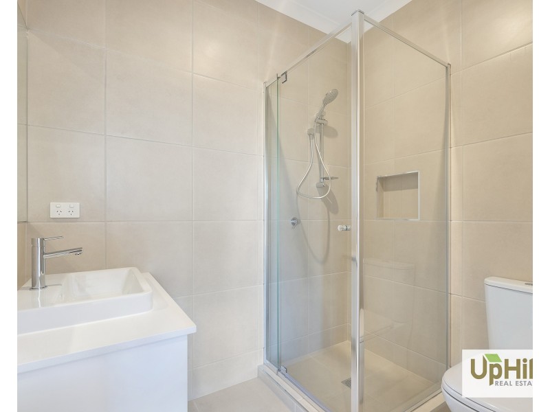 90 Plymouth Boulevard, Clyde North VIC 3978