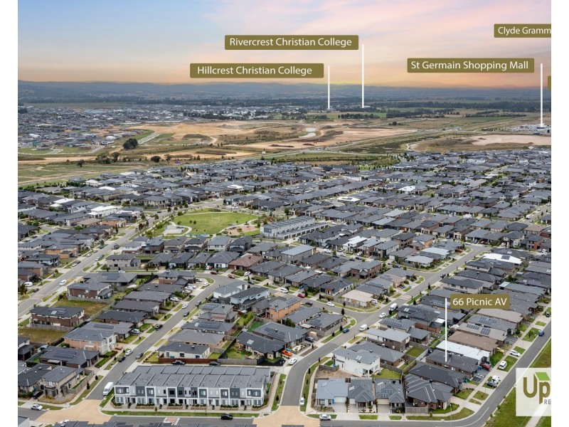 66 Picnic Avenue, Clyde North VIC 3978