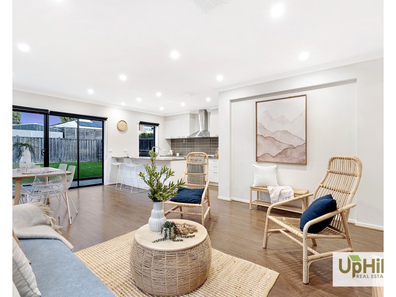 16 Lilydale Avenue, Clyde North VIC 3978