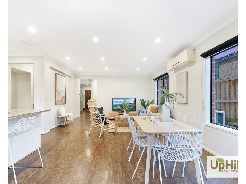 16 Lilydale Avenue, Clyde North VIC 3978