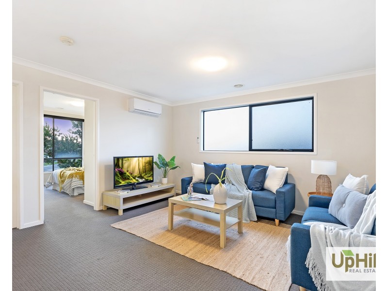 16 Lilydale Avenue, Clyde North VIC 3978