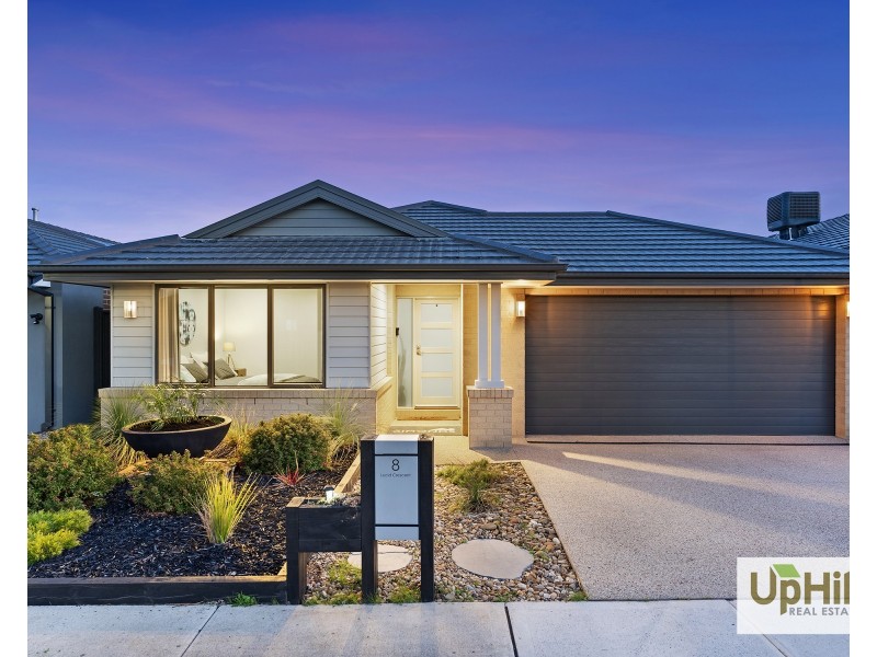 8 Lucid Crescent, Clyde VIC 3978