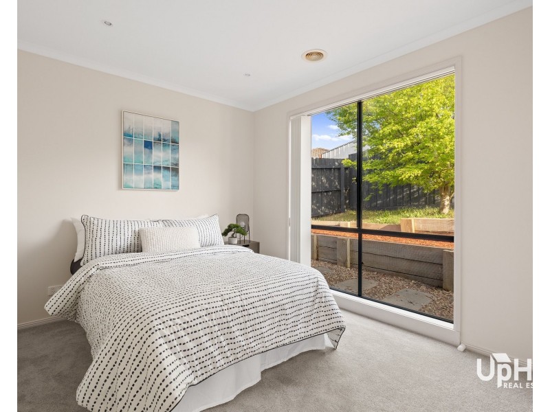 28 Burlington Chase, Hampton Park VIC 3976