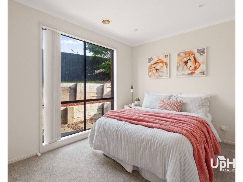 28 Burlington Chase, Hampton Park VIC 3976