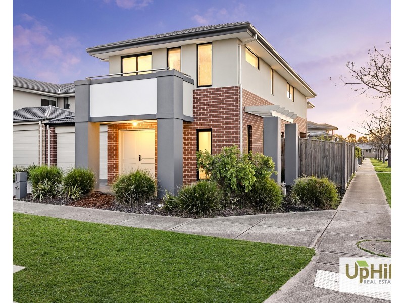 2 Palacio Terrace, Clyde North VIC 3978