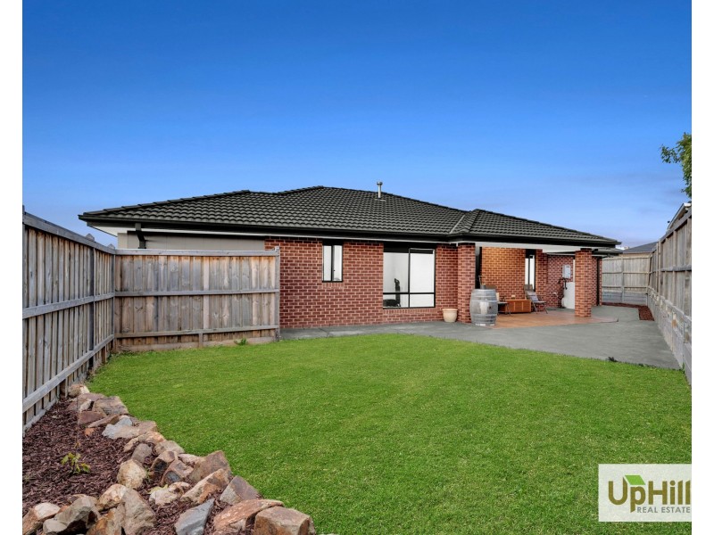 61 Stature Avenue, Clyde North VIC 3978