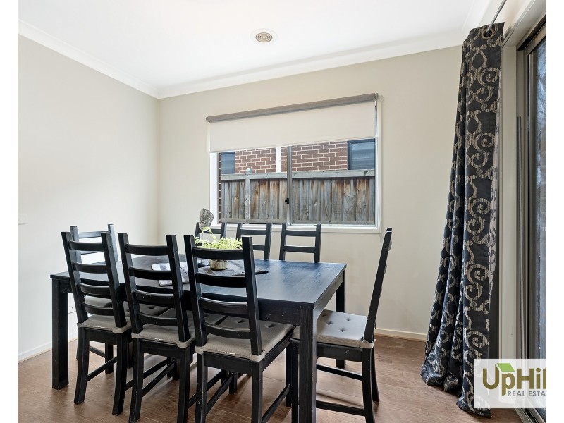 Clyde North VIC 3978