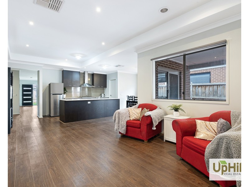 Clyde North VIC 3978