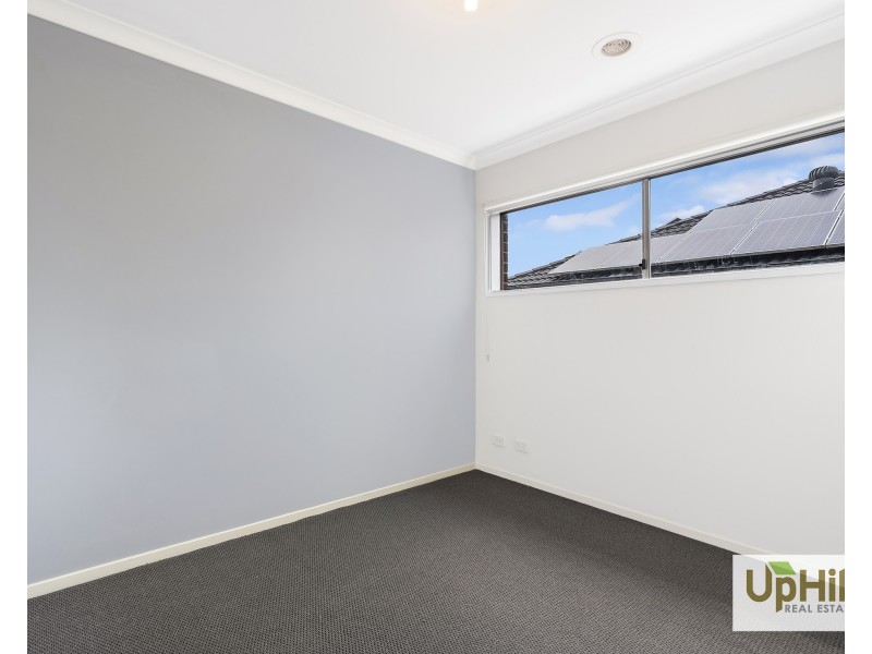 Clyde North VIC 3978