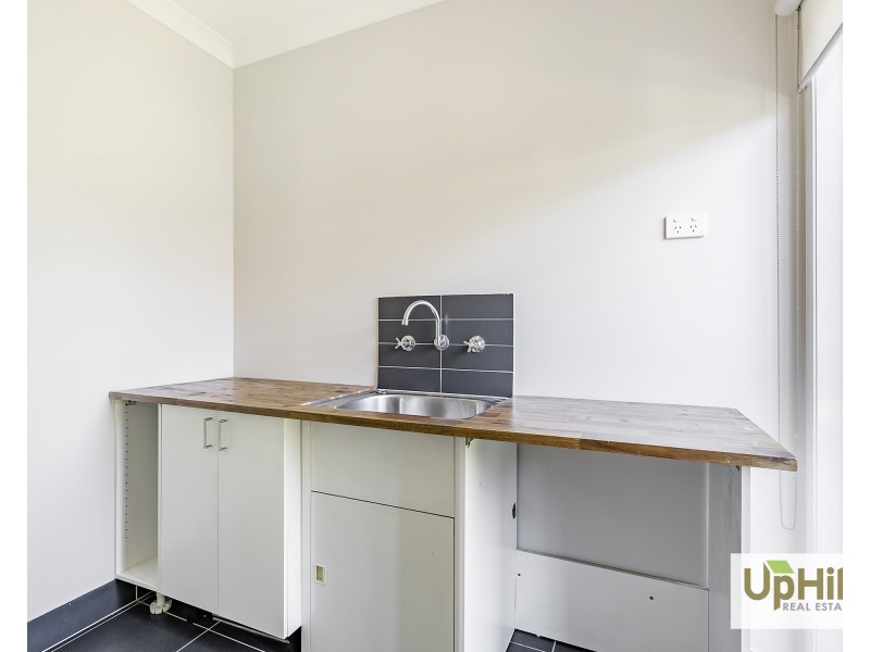 4 Salerno Way, Clyde North VIC 3978