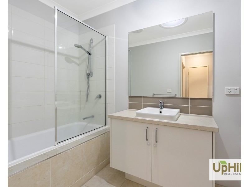 11 Timble Way, Clyde North VIC 3978