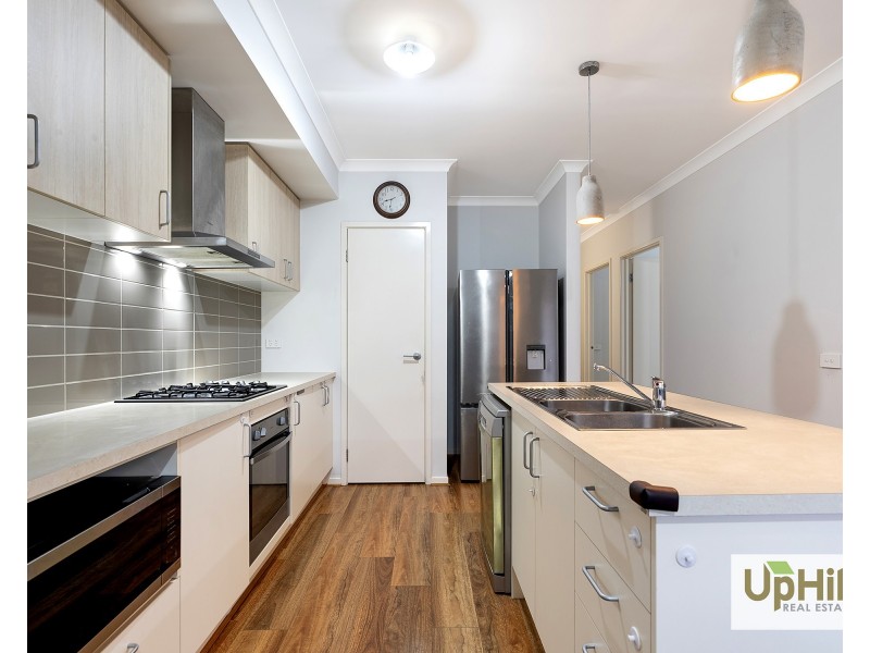 11 Timble Way, Clyde North VIC 3978