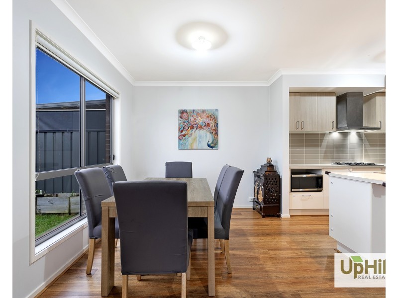 11 Timble Way, Clyde North VIC 3978