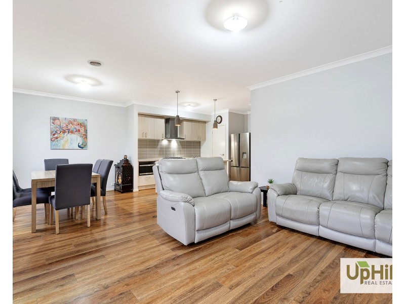 11 Timble Way, Clyde North VIC 3978