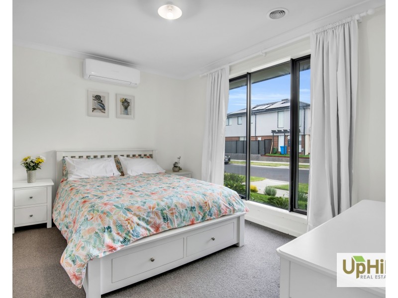 111 Yaralla Circuit, Clyde VIC 3978