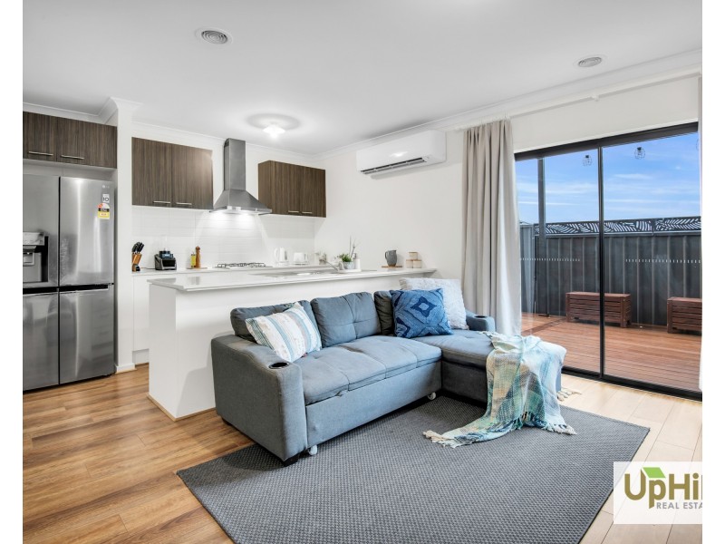 111 Yaralla Circuit, Clyde VIC 3978