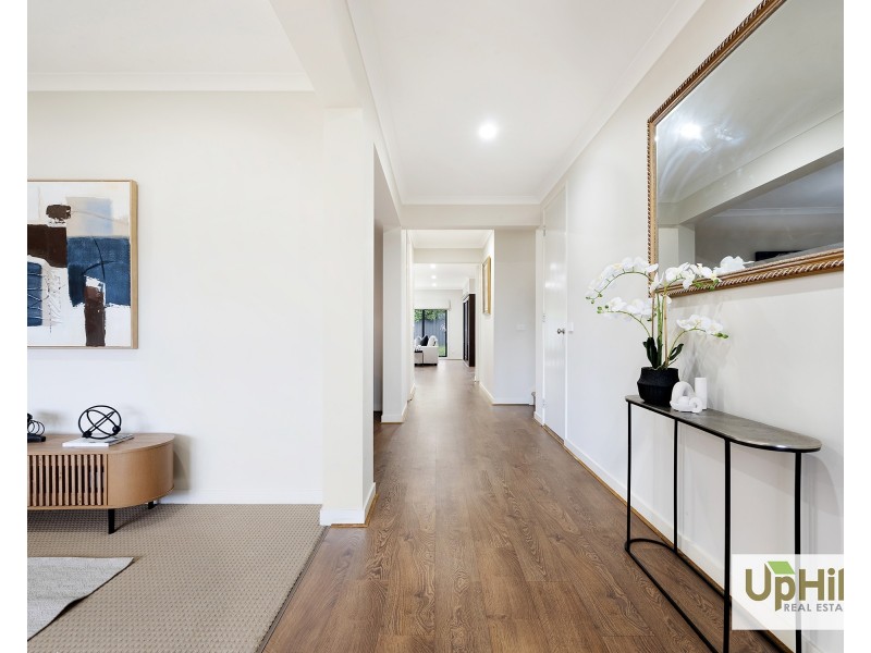 3 Cheval Place, Clyde North VIC 3978