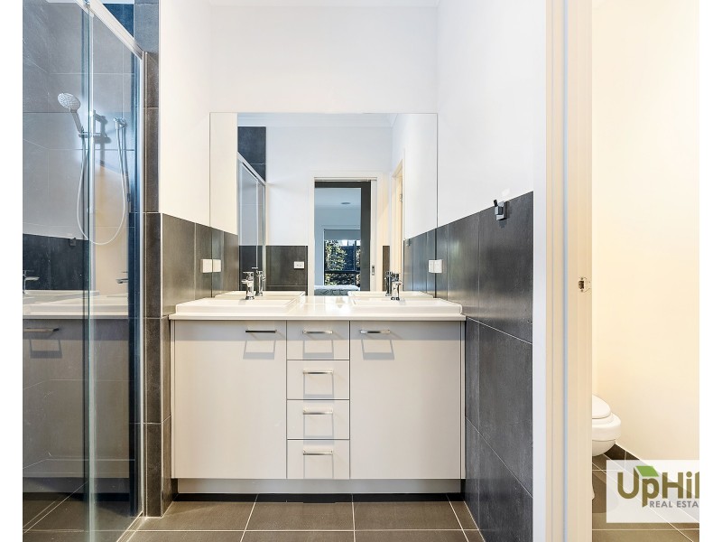 26 Blackhazel Crescent, Clyde North VIC 3978