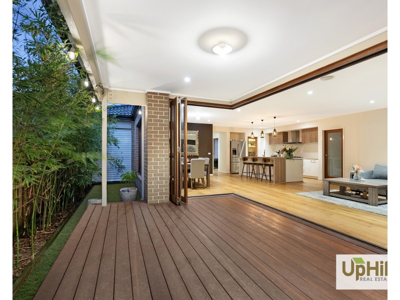 43 Bernardins Street, Clyde North VIC 3978