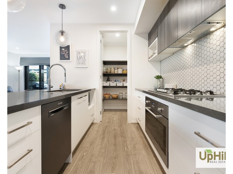 62 Ceduna Road, Clyde North VIC 3978