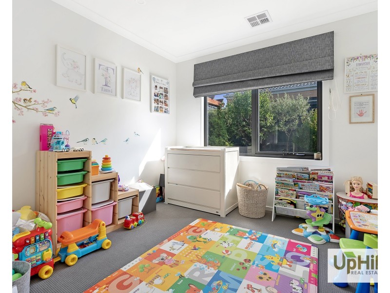 62 Ceduna Road, Clyde North VIC 3978