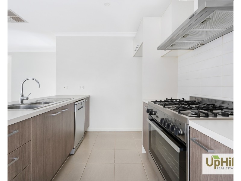 48 Adrian Street, Cranbourne East VIC 3977