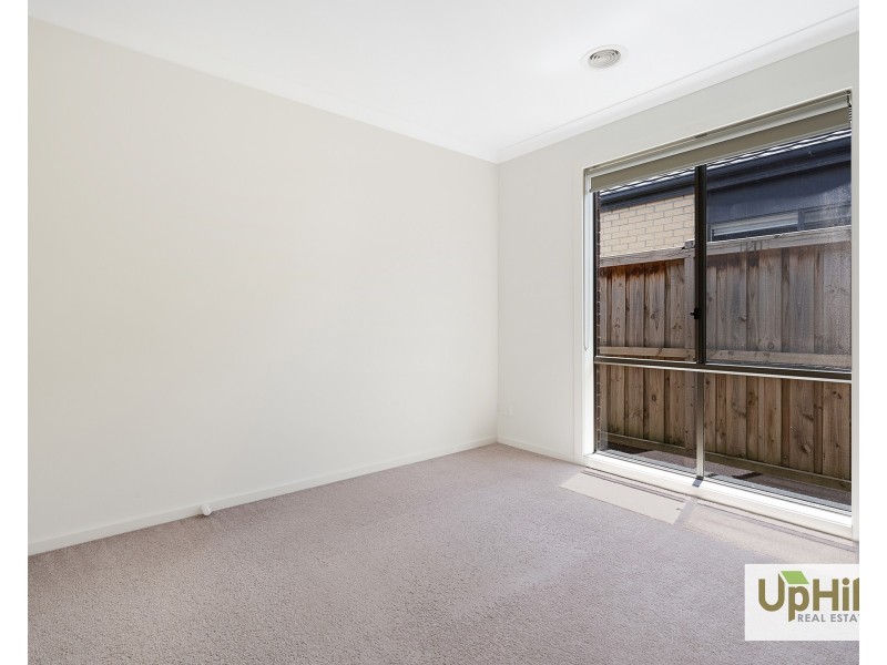 48 Adrian Street, Cranbourne East VIC 3977