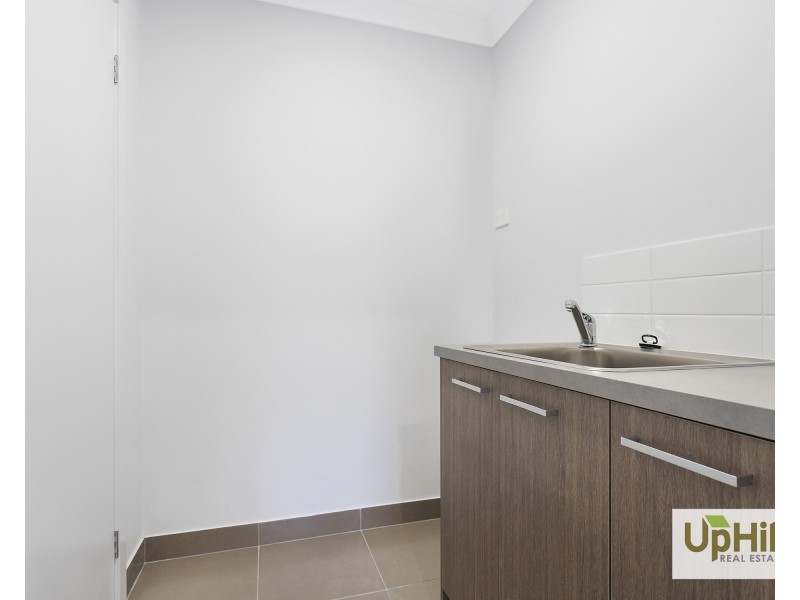 22 Bronze Leaf Walk, Narre Warren South VIC 3805