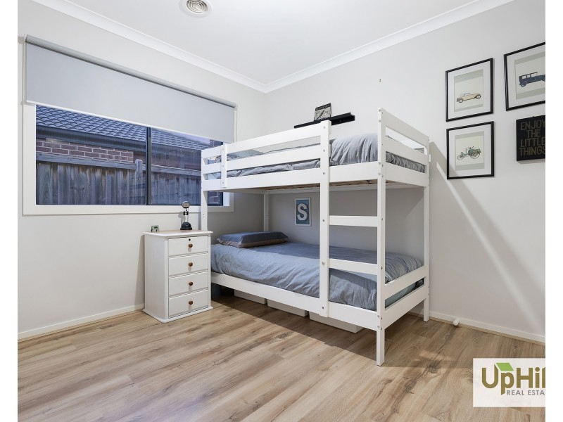 42 Macumba Drive, Clyde North VIC 3978