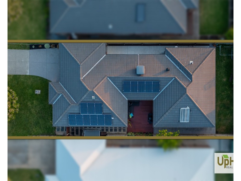 42 Macumba Drive, Clyde North VIC 3978