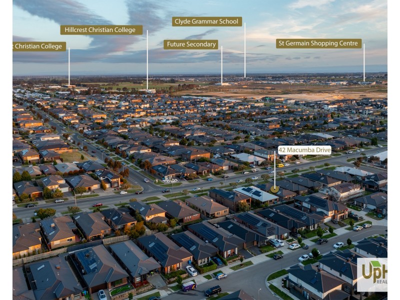 42 Macumba Drive, Clyde North VIC 3978