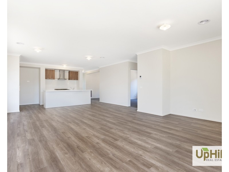 141 Riverland Road, Clyde VIC 3978