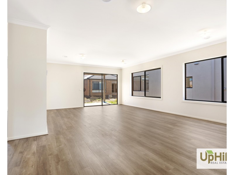 141 Riverland Road, Clyde VIC 3978