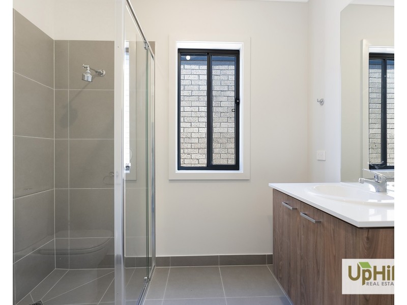 141 Riverland Road, Clyde VIC 3978