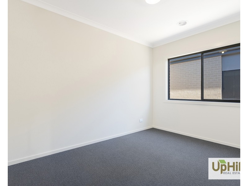 141 Riverland Road, Clyde VIC 3978