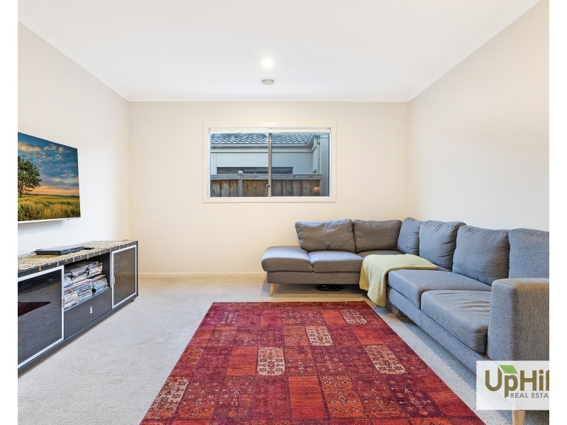 7 Fuji Street, Clyde North VIC 3978