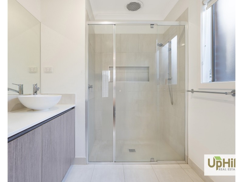 7 Fuji Street, Clyde North VIC 3978