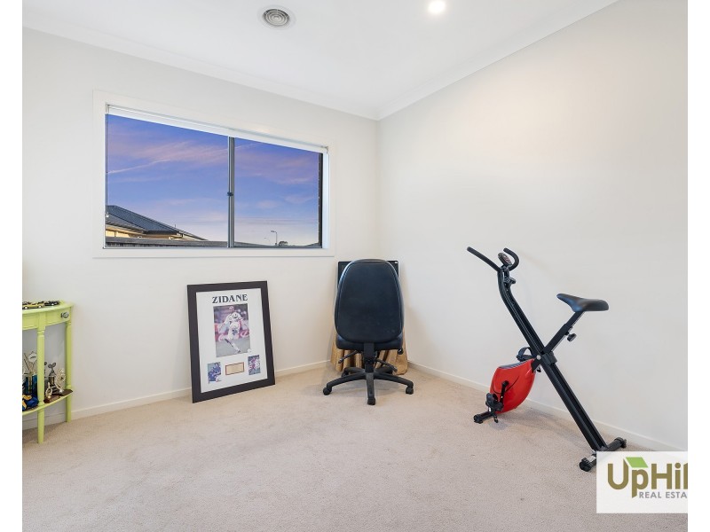 7 Fuji Street, Clyde North VIC 3978