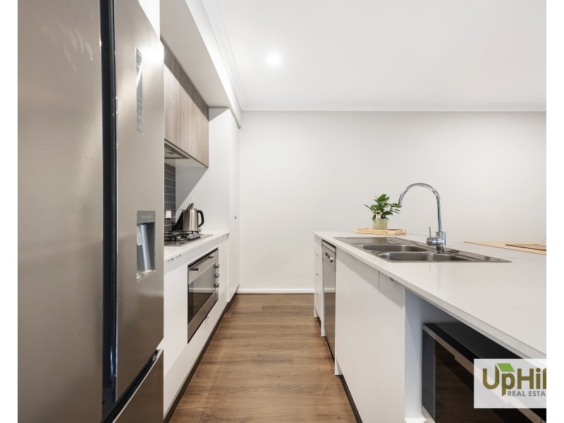 5 Tadpole Lane, Clyde North VIC 3978