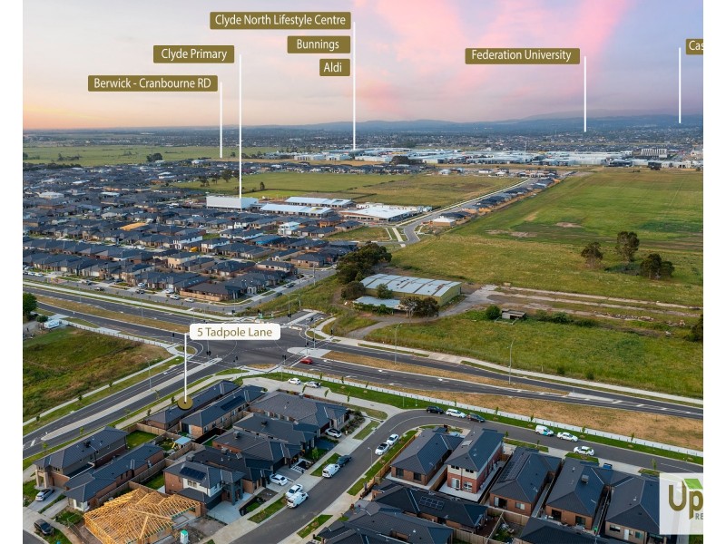 5 Tadpole Lane, Clyde North VIC 3978