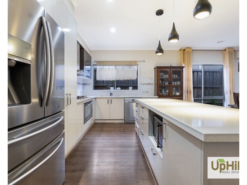 25 Wheelwright Street, Clyde North VIC 3978