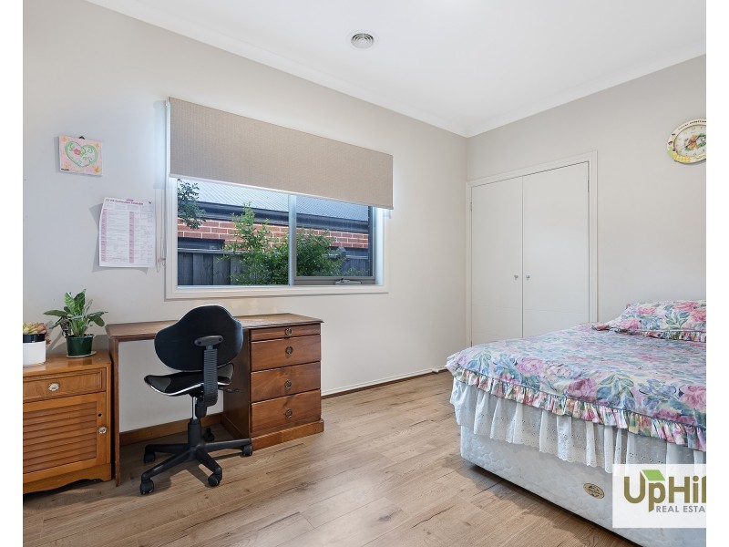 25 Wheelwright Street, Clyde North VIC 3978