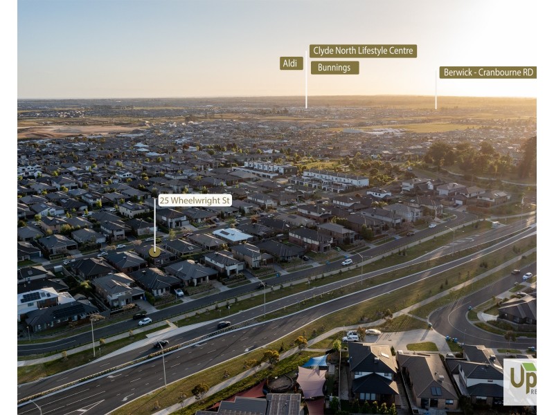 25 Wheelwright Street, Clyde North VIC 3978