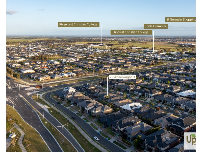 25 Wheelwright Street, Clyde North VIC 3978