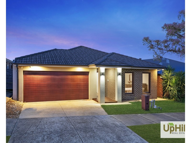 25 Wheelwright Street, Clyde North VIC 3978